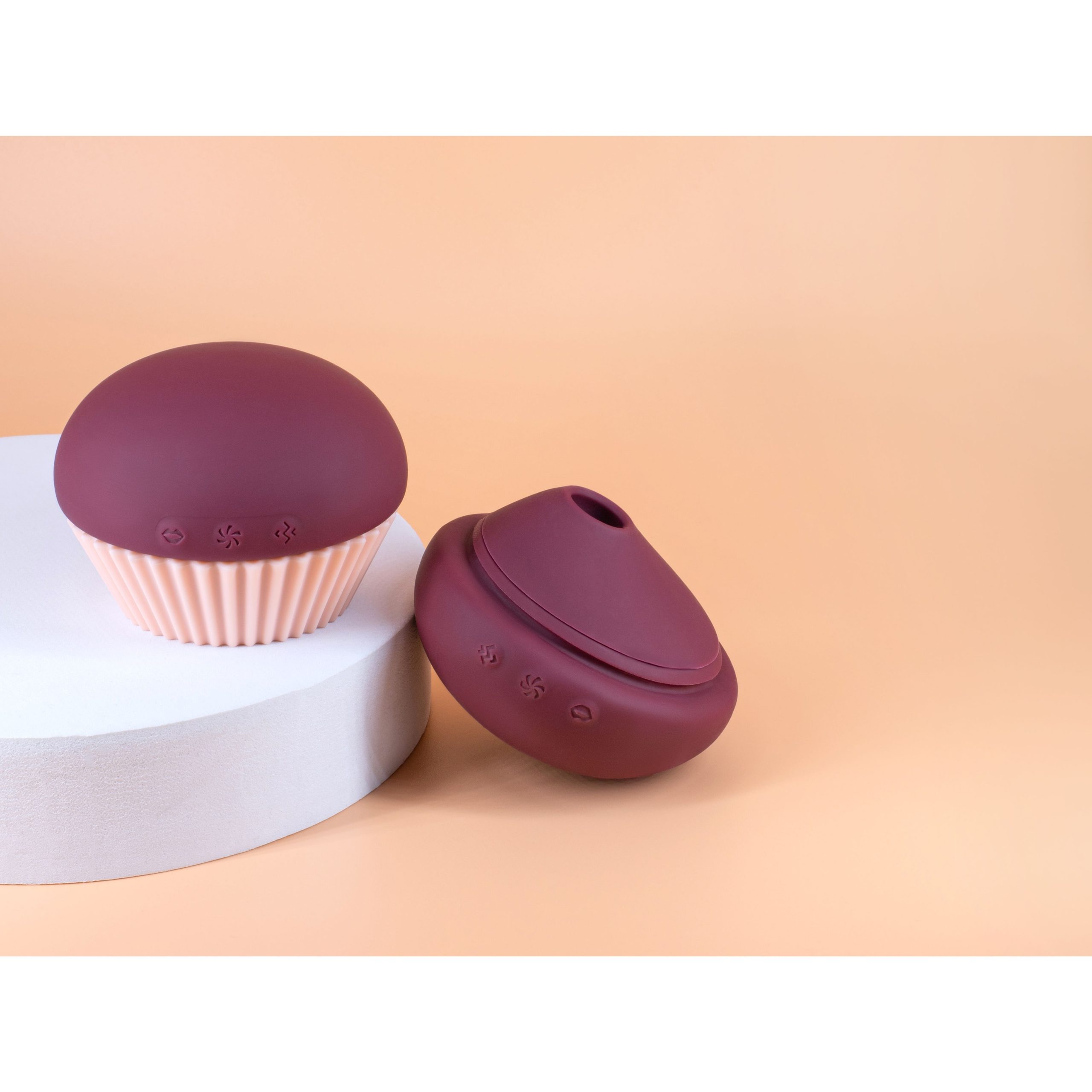 Stimulator klitorisa - Cherry Cupcake Stimulator klitorisa - Cherry Cupcake