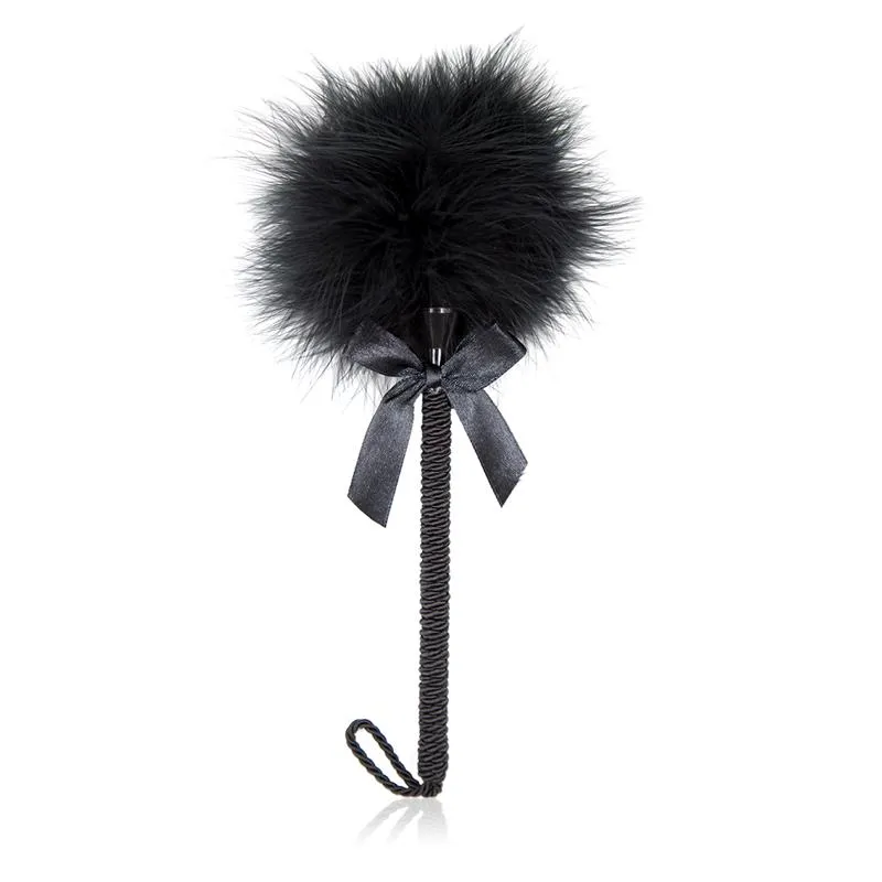 Peruška crna - Bow Tickler - peruška duljine 25 cm s mašnicom na vrhu drške